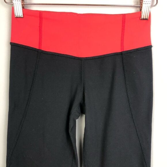 LULULEMON | Gather & Crow Tights Crop Yoga Pants Gray & Red Women’s Size 2 - Picture 4 of 14